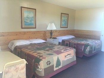 Smokey Hollow Resort Wasagaming Exterior foto
